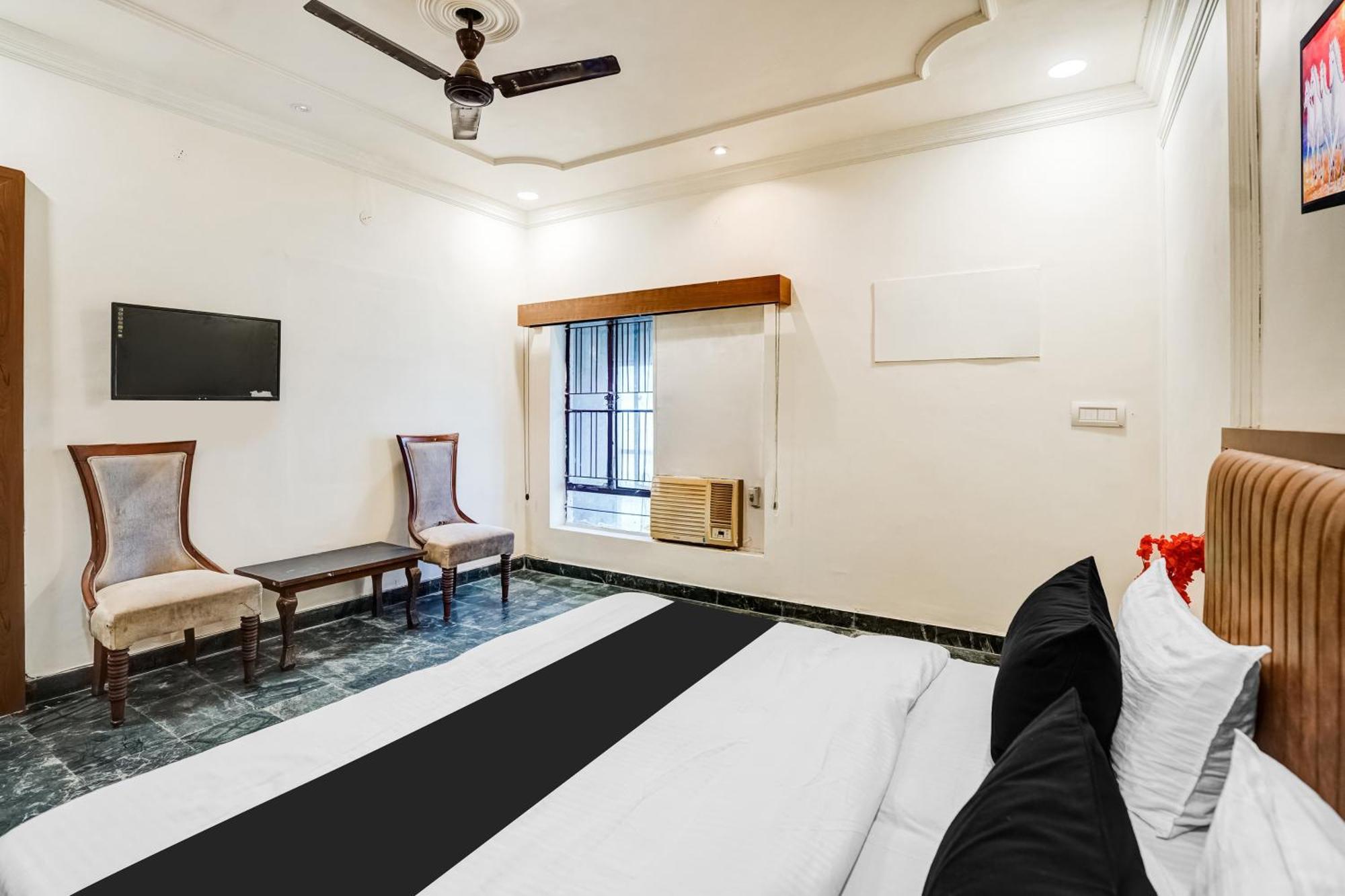 Super Collection O Ratan Lal Nagar Hotell Kānpur Eksteriør bilde